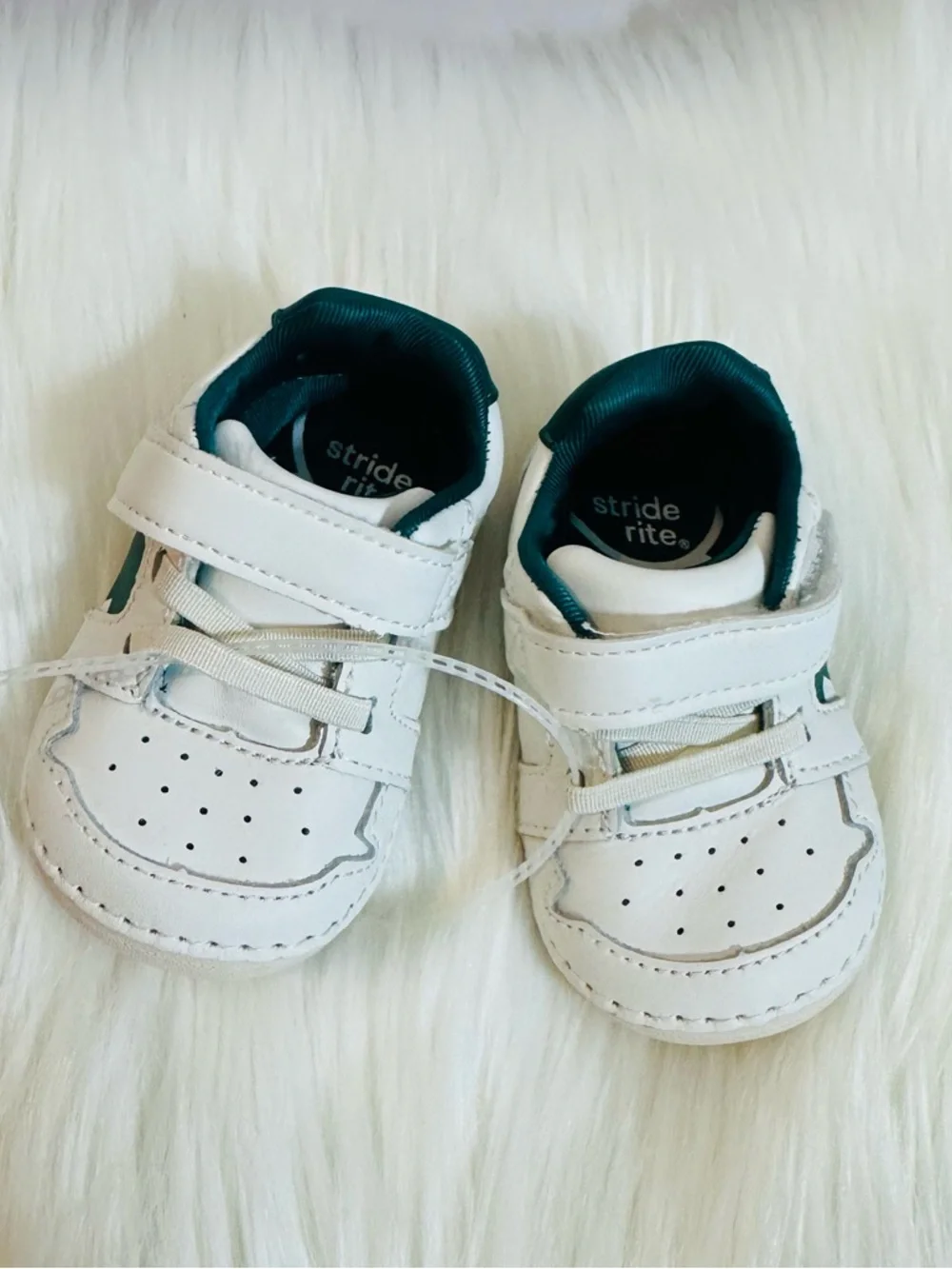 Stride Rite White & Teal Star Velcro Toddler Sneaker - Picture 10 of 12